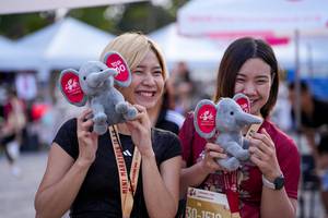 BIB: 
                            <button type="button" onclick="openModal(27887422)" class="btn btn-primary btn-sm float-right btn-popup" data-toggle="modal" data-target=".modal-high-quality">
                        <i class="fas fa-shopping-cart"></i> Add to Cart
                    </button>
                                            <button type="button" onclick="isThisMe(27887422, true)" class="btn btn-success btn-sm float-right btn-popup btn-isme hidden" data-toggle="tooltip" data-placement="bottom" title="นี่คือรูปของคุณใช่ไหม คลิกที่นี่เพื่อเอาเข้าอัลบั้ม">
                        <i class="fas fa-plus"></i> Add to album
                    </button>
                    <button type="button" onclick="isThisMe(27887422, false)" class="btn btn-warning btn-sm float-right btn-popup btn-isnotme hidden">
                        <i class="fas fa-ban"></i> Remove from album
                    </button>